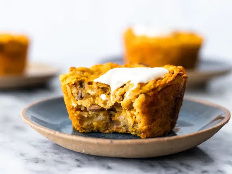 muffin salgado de aveia com abóbora e cogumelo