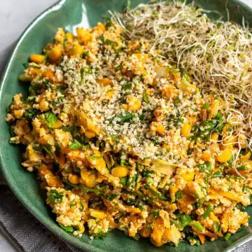 mexido de tofu com vegetais e purê de abóbora